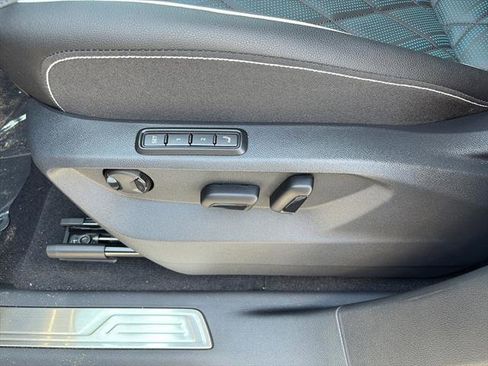 New 2025 Volkswagen Atlas Cross Sport SEL Premium R-Line image 16