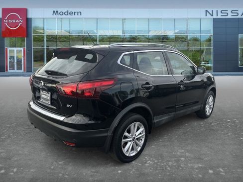 Used 2019 Nissan Rogue Sport SV w/ All-Weather Package image 5