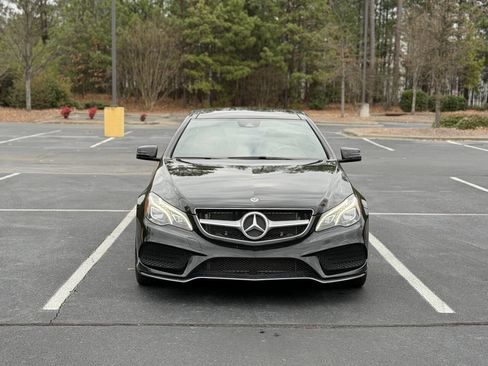 Used 2016 Mercedes-Benz E 400 4MATIC Coupe image 2