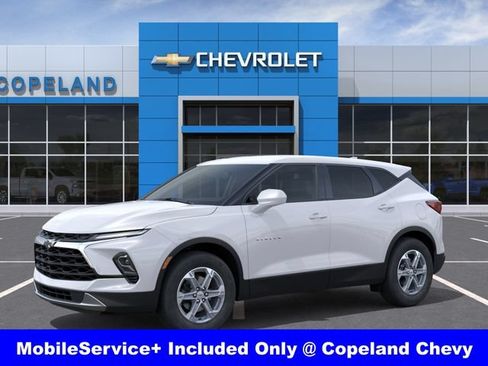 New 2026 Chevrolet Blazer LT AWD/4WD image 2