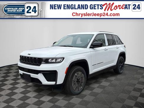 New 2026 Jeep Grand Cherokee Altitude AWD/4WD image 1