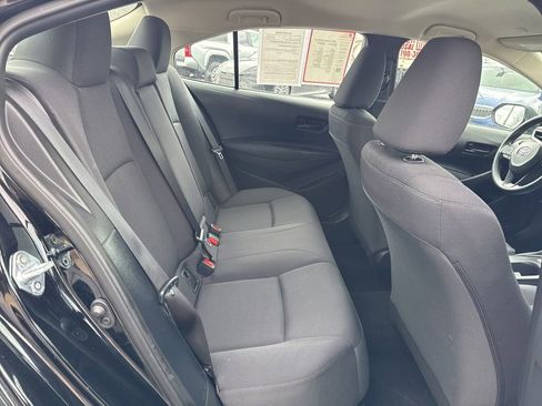 Certified 2025 Toyota Corolla LE image 23