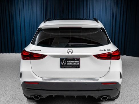 New 2026 Mercedes-Benz GLA 35 AMG 4MATIC image 8
