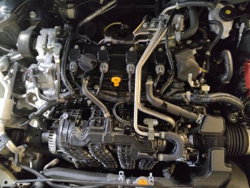 Used 2025 Nissan Altima 2.5 S FWD image 30