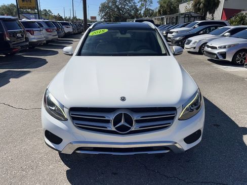 Used 2018 Mercedes-Benz GLC 300 w/ Premium Package image 2