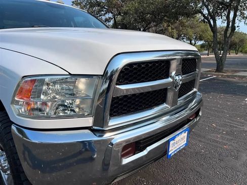 Used 2018 RAM 3500 Tradesman w/ Chrome Appearance Group AWD/4WD image 13
