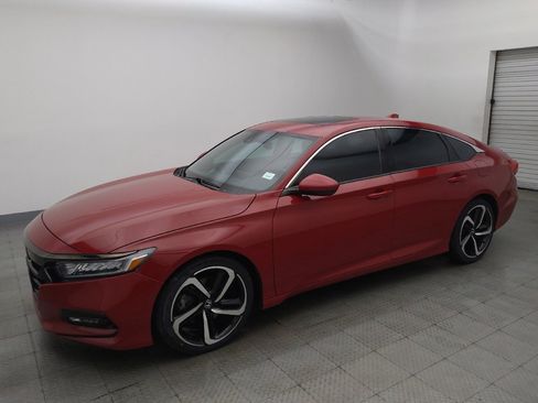 Used 2020 Honda Accord Sport image 2