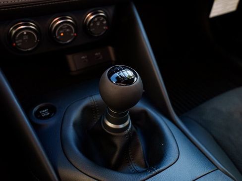 New 2026 Nissan Z Performance w/ Floor Mat Package RWD image 11