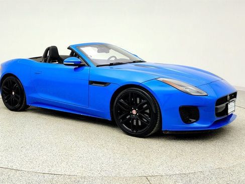 Used 2018 Jaguar F-TYPE R-Dynamic RWD image 3