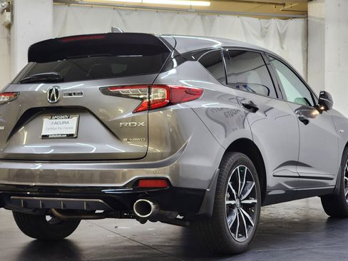 Used 2025 Acura RDX A-Spec image 3
