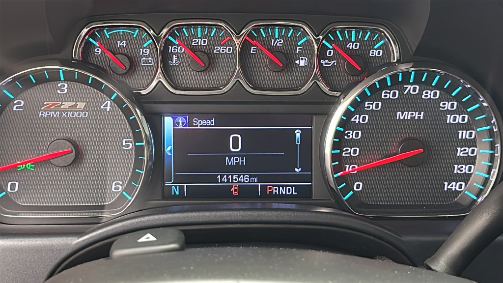 Used 2018 Chevrolet Silverado 1500 LT w/ All Star Edition AWD/4WD image 18