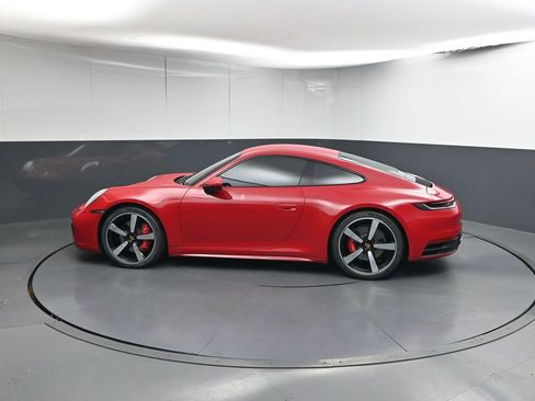 Certified 2022 Porsche 911 Carrera S image 3
