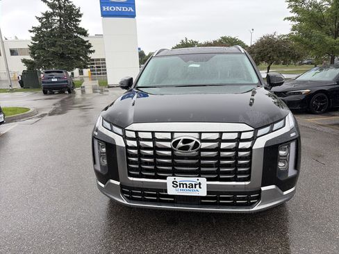 Used 2025 Hyundai Palisade Calligraphy AWD/4WD image 2