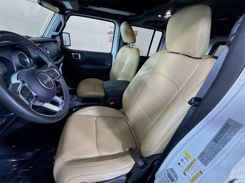 Used 2019 Jeep Wrangler Unlimited Moab w/ Quick Order Package 24M Moab image 26