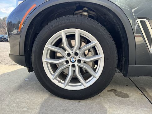 Certified 2023 BMW X5 xDrive40i w/ Premium Package image 13
