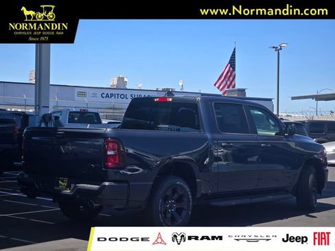New 2026 RAM 1500 Express AWD/4WD image 4