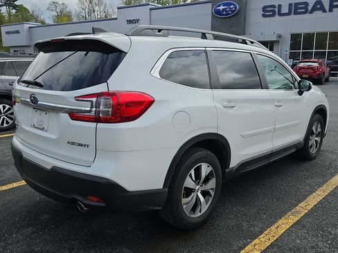 Used 2023 Subaru Ascent Premium w/ Convenience Package AWD/4WD image 3