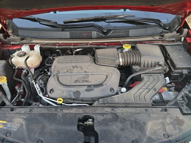 Used 2025 Chrysler Pacifica Limited FWD image 19