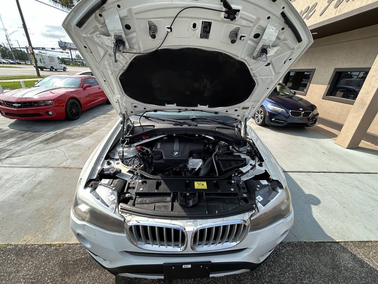 Used 2017 BMW X3 xDrive28i AWD/4WD image 9