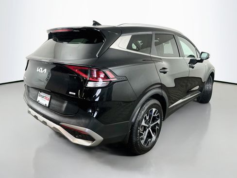 Used 2023 Kia Sportage EX AWD/4WD image 7
