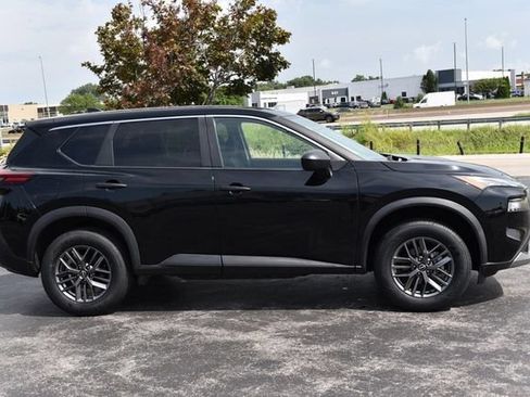 Used 2023 Nissan Rogue S AWD/4WD image 5