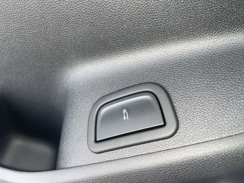 New 2026 Chevrolet Traverse Z71 w/ Enhanced Driving Package image 22