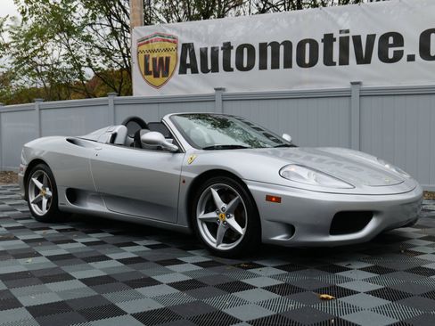 Used 2002 Ferrari 360 Spider image 2