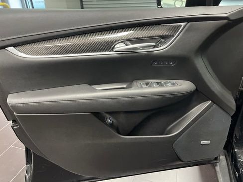 Used 2021 Cadillac XT5 Sportv image 9