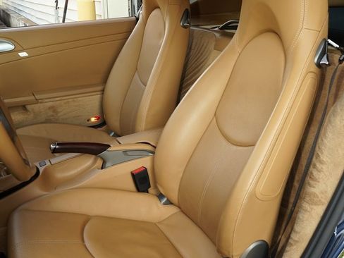 Used 2010 Porsche Cayman S image 9