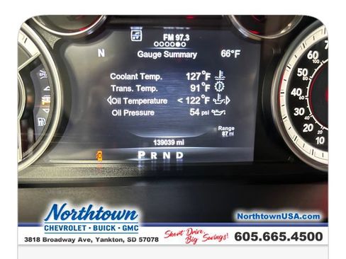 Used 2017 RAM 1500 Laramie w/ Convenience Group AWD/4WD image 17