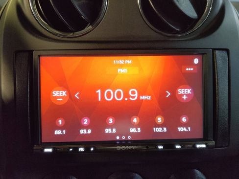 Used 2017 Jeep Patriot High Altitude AWD/4WD image 25