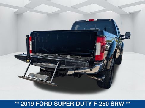 Used 2019 Ford F250 Lariat w/ Lariat Ultimate Package image 15
