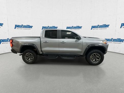 Used 2024 Chevrolet Colorado ZR2 w/ ZR2 Convenience Package III AWD/4WD image 13