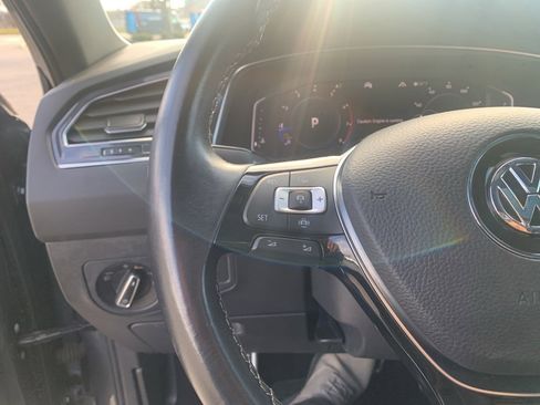 Used 2020 Volkswagen Tiguan SEL Premium R-Line w/ 3rd Row Seat Package image 20