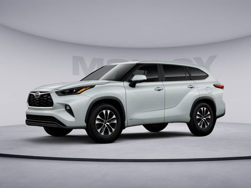 New 2026 Toyota Highlander XLE AWD/4WD image 2