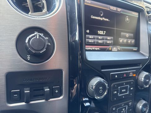 Used 2014 Ford F150 Limited image 21