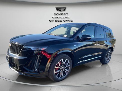New 2025 Cadillac XT6 Sport w/ Technology Package image 4