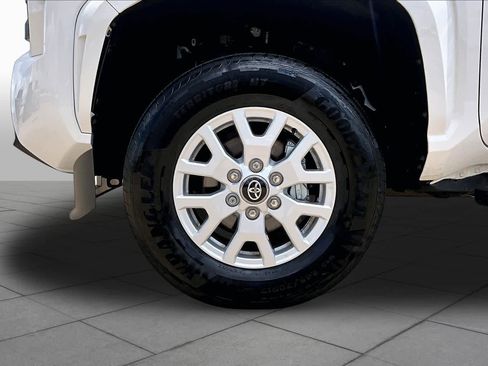 Used 2025 Toyota Tacoma SR RWD image 10