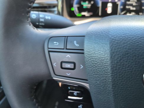 Used 2026 Toyota Camry XLE FWD image 21