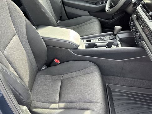 Used 2024 Honda Accord EX image 18
