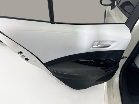 Used 2019 Toyota Corolla XSE FWD image 26