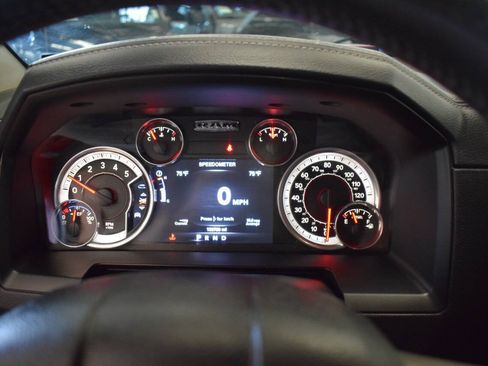 Used 2016 RAM 1500 Laramie w/ Convenience Group AWD/4WD image 98