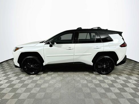 Used 2026 Toyota RAV4 XSE w/ Panoramic Sun Roof Package AWD/4WD image 4