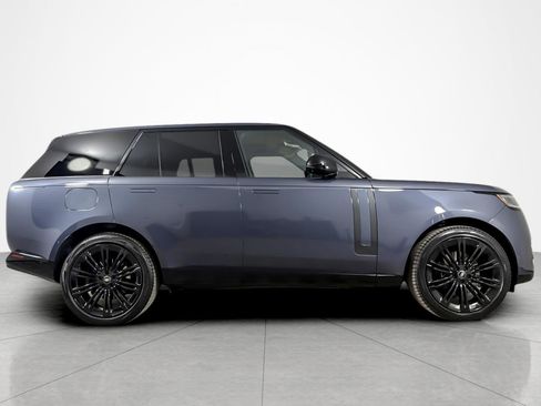 Used 2024 Land Rover Range Rover SE AWD/4WD image 6