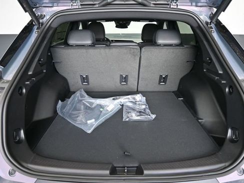 New 2026 Chevrolet Equinox EV LT image 36