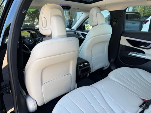 Used 2025 Mercedes-Benz E 350 Sedan image 24
