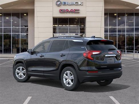 New 2024 GMC Terrain SLE w/ Driver Convenience Package image 3