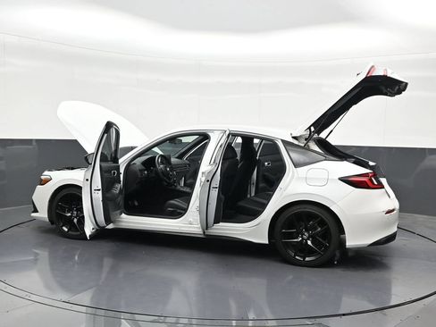 Used 2024 Honda Civic Sport image 33