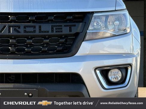 Used 2020 Chevrolet Colorado LT w/ Colorado RST Special Edition image 4