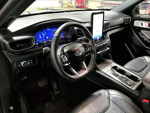 Certified 2022 Ford Explorer ST w/ Equipment Group 401A image 13